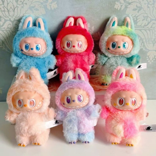 عروسک لبوبو