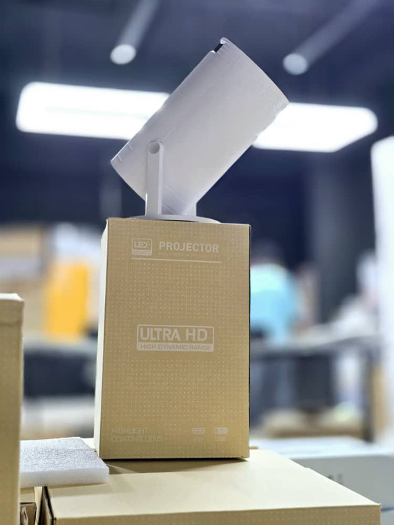 ویدیو پروژکتور HY300