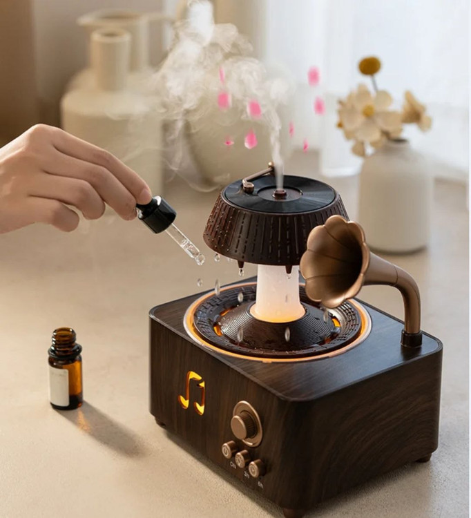 اسپیکر و بخور طرح گرامافون مرطوب کننده