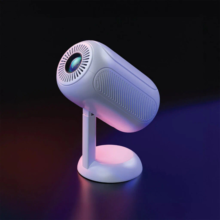 ویدئو پروژکتور قابل حمل گرین لاین مدل Venus 4K در حال استفاده