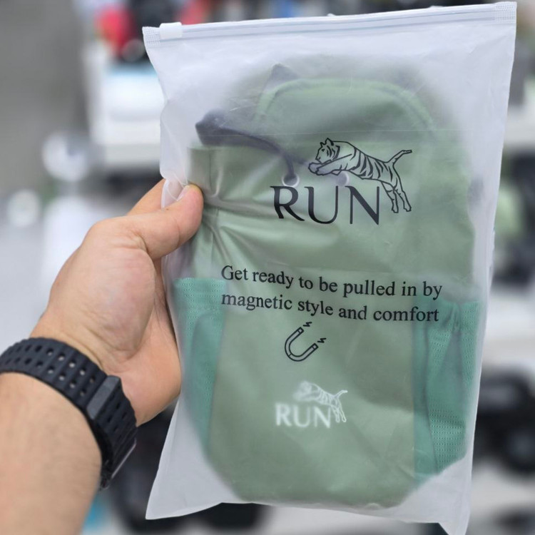 پک کیف مگنتی همراه باشگاهی برند RUN