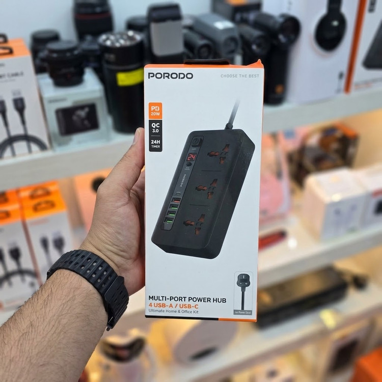 چپک محصول چندراهی و هاب شارژ هوشمند Porodo مدل PD-FWCH013 با تایمر ۲۴ ساعته و کابل ۲متری مشکی ی